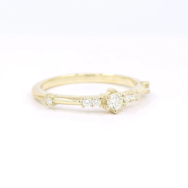 14K 7 DIAMOND BAND