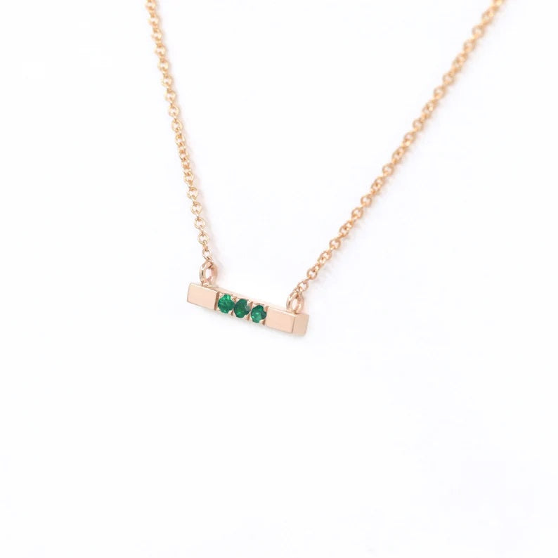 14K EMERALD SQUARE BAR NECKLACE