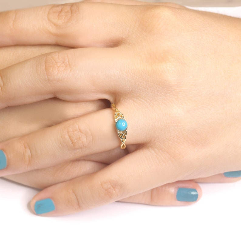 14K TURQUOISE TWIST RING