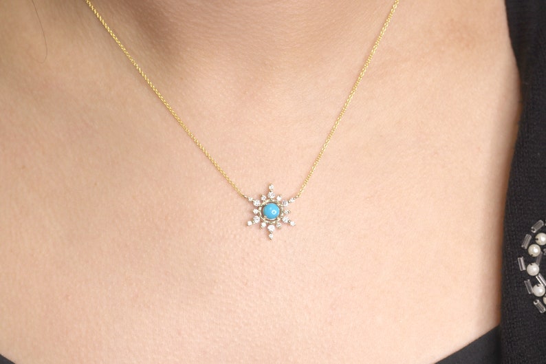 14K 5MM TURQUOISE DIAMOND SNOWFLAKE NECKALCE