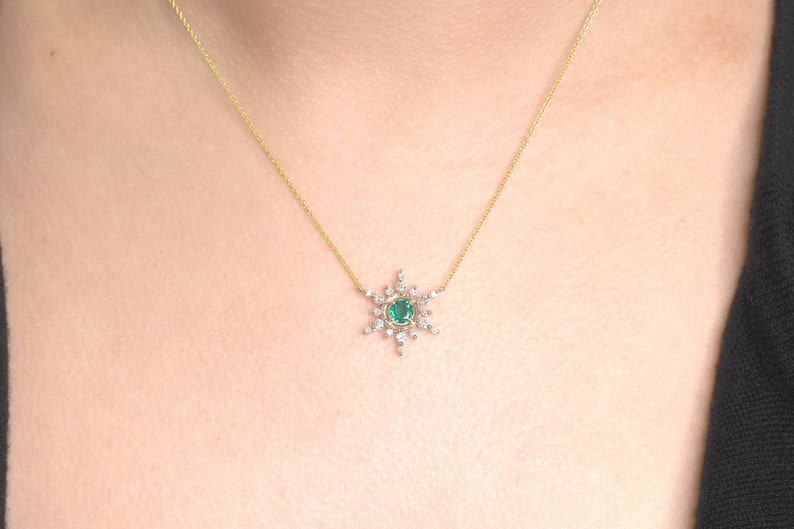 14K 5MM LAB MERALD DIAMOND SNOWFLAKE NECKLACE