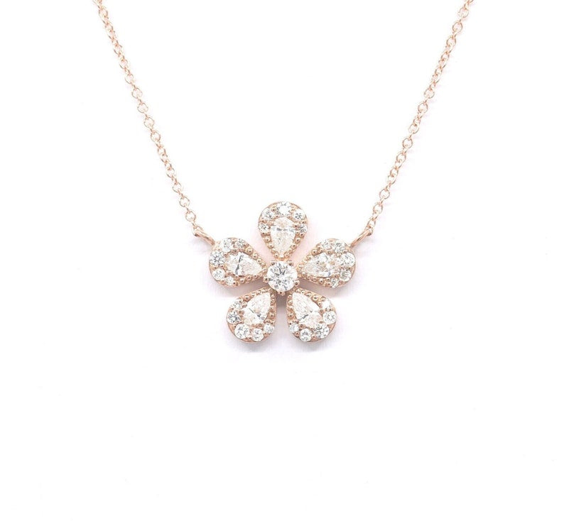 14K 0.61CT DIAMOND FLOWER NECKLACE