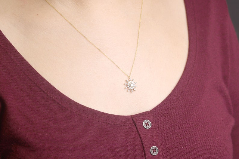 14K 0.83CT DIAMOND SNOWFLAKE SLIDING NECKLACE