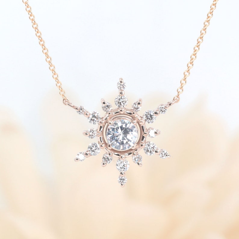 14K 5MM CZ DIAMOND SNOWFLAKE NECKLACE