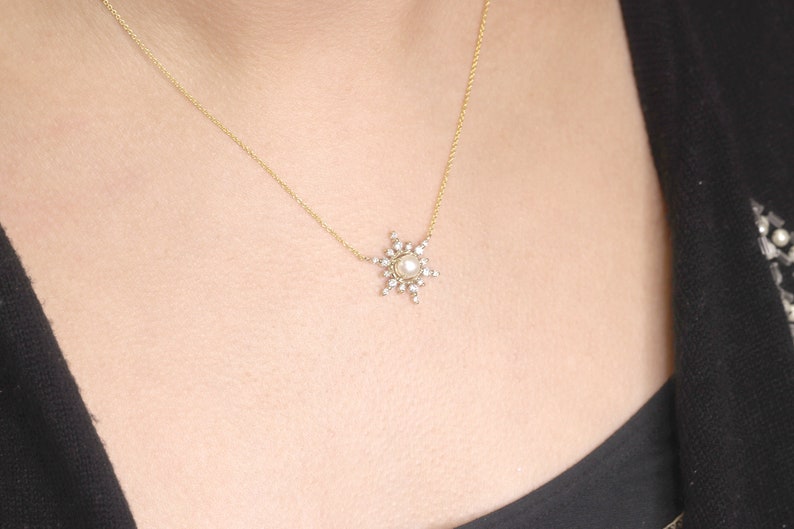 14K 6MM PEARL DIAMOND SNOWFLAKE NECKLACE