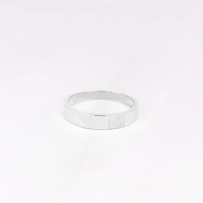 14K STRIPE PATTERN BAND