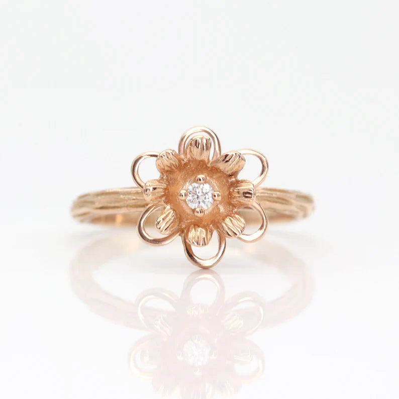 14K DIAMOND FLOWER RING