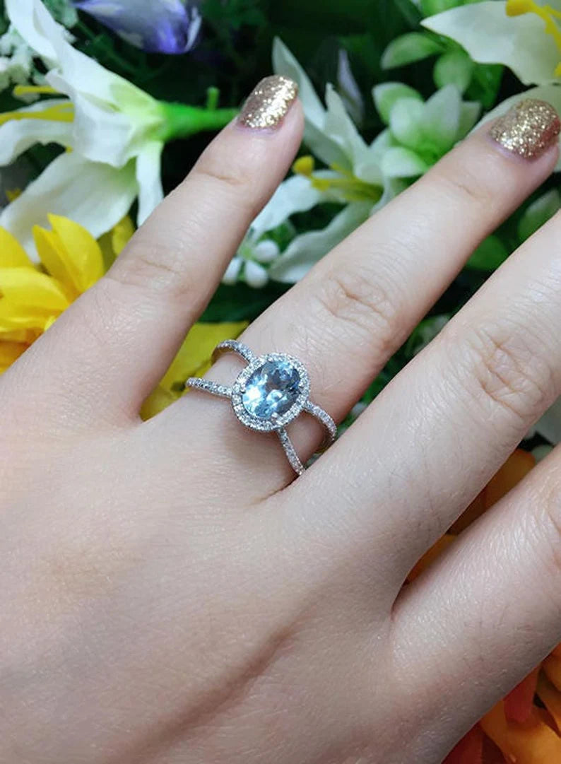 14K OVAL AQUAMARINE DIAMOND HALO DOUBLE BAND RING