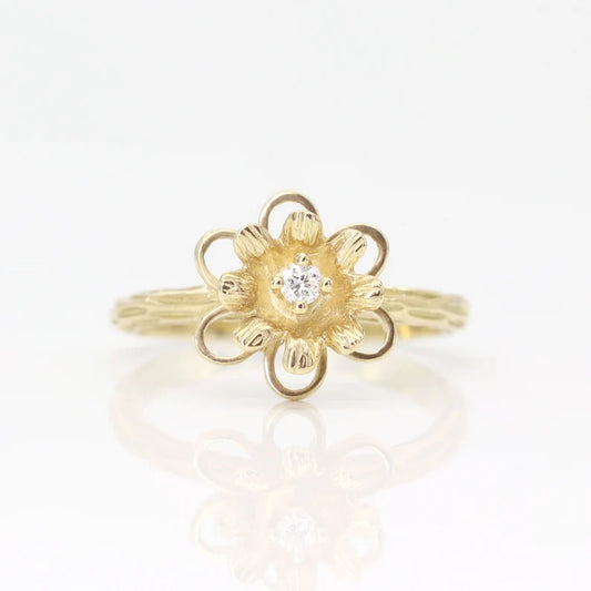 14K DIAMOND FLOWER RING