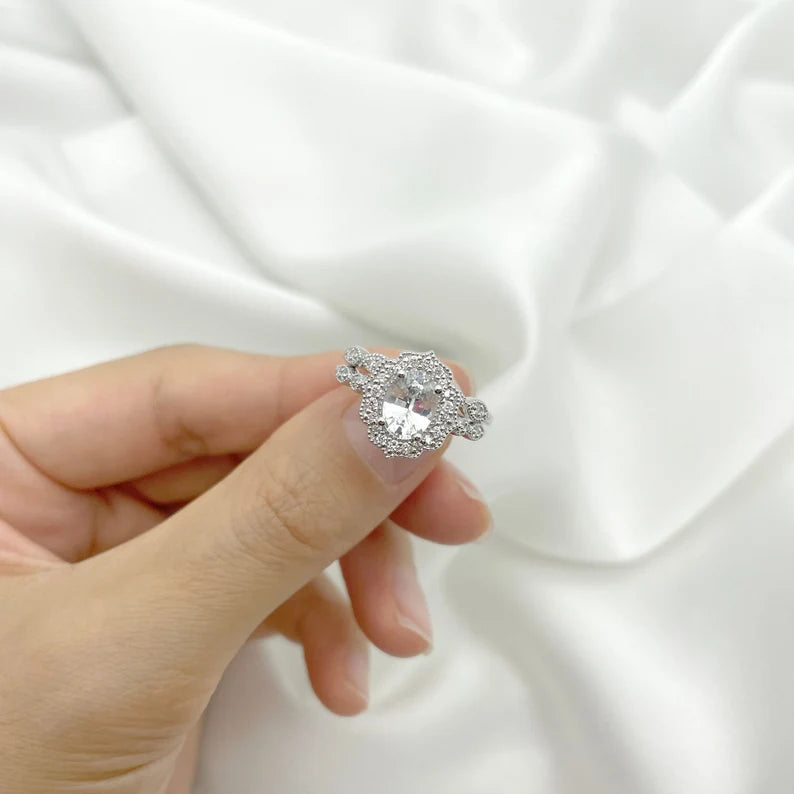 14K WHITE SAPPHIRE DIAMOND FLORAL ENGAGEMENT RING